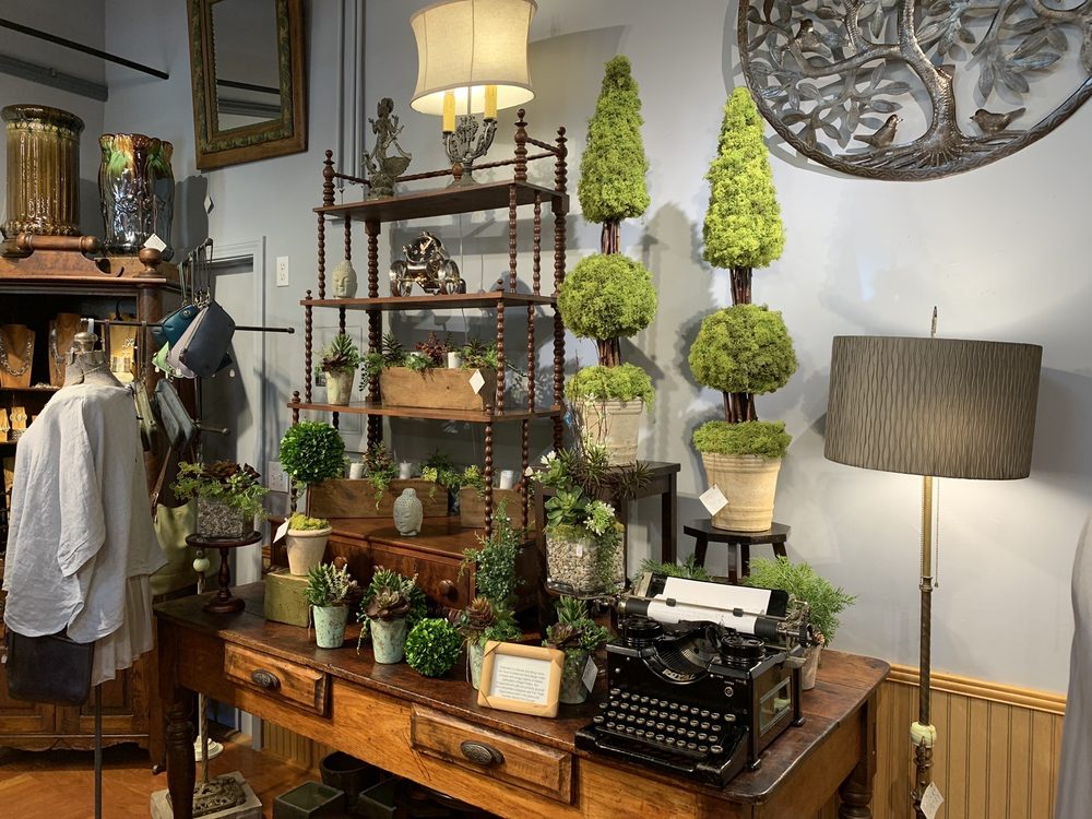 GRASMERE Updated May 2024 10 Photos 6 Franklin St, Bristol, Rhode