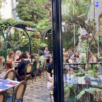 Le Moulin de la Galette - Le Moulin De La Galette - French Near Me - Paris, 75 Le Moulin de la Galette - Le Moulin De La Galette - French Near Me - Paris, 75