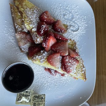 Eggsclusive Cafe - Stuffed Strawberry French Toast - Breakfast & Brunch Near Me - Rockford, Illinois