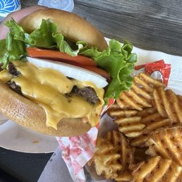 Double cheeseburger w waffle fries