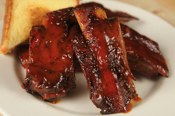 This Is It! Southern Kitchen & Bar-B-Q by null