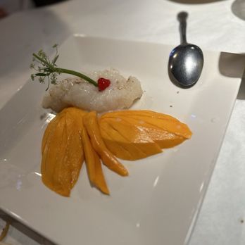 The Original Khun Dang Thai Restaurant - Sweet Rice with Mango - Thai Near Me - Van Nuys, California
