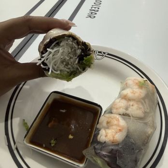 Doodle Noodle Bar - Classic Summer Roll - Ramen Near Me - Tampa, Florida