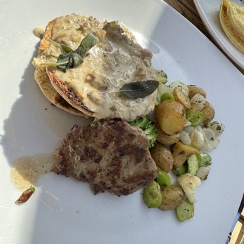 Sapphire - Biscuits with sausage gravy, sausage, potatoes and veggie hash - New American Near Me - Laguna Beach, California