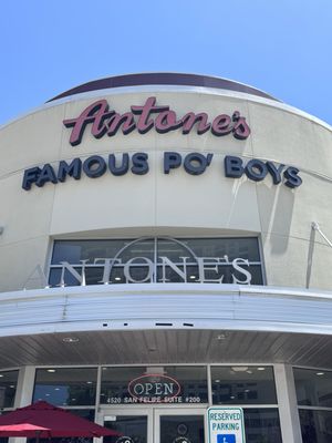 Antone's by null
