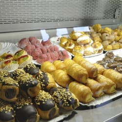 Bar Roma - Some of the freshly baked pastries every morning