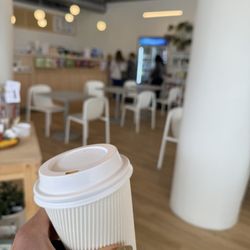 Moona Moono - Latte