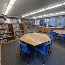 Serrania Charter for Enriched Studies SCES Elementary School - Library