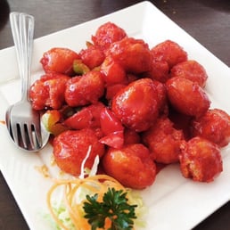 Crispy Wonton with Sweet and Sour Sauce (10 Pieces) 甜酸云吞 Crispy Wonton with Sweet and Sour Sauce (10 Pieces) 甜酸云吞