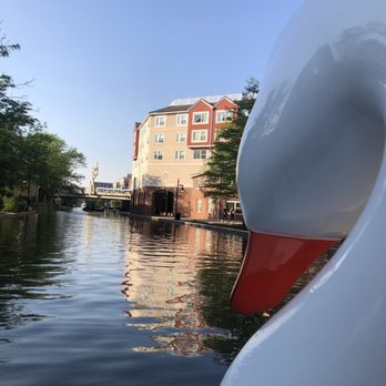 Wheel Fun Rentals - Canal Walk - Boating Near Me - Indianapolis, Indiana