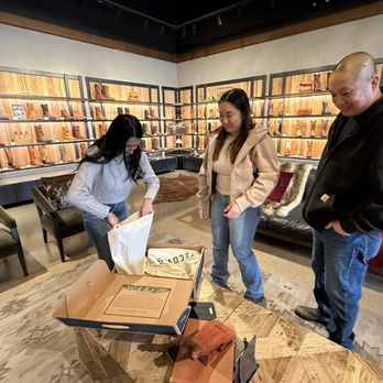 Tecovas - Alison was great! Thank you for giving wonderful customer service and experience. - Shoe Stores Near Me - Rancho Cucamonga, California Tecovas - Alison was great! Thank you for giving wonderful customer service and experience. - Shoe Stores Near Me - Rancho Cucamonga, California