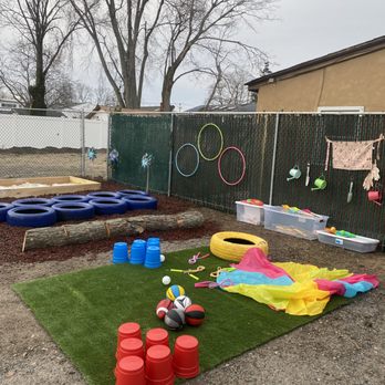 LA Sunshine Daycare - Child Care & Day Care Near Me - Lindenhurst, New York