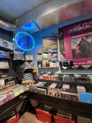 Park Ave CDs by null