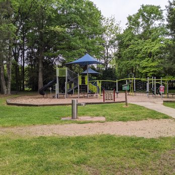 Sugaw Creek Park - Sugaw Creek Park playground - Parks Near Me - Charlotte, North Carolina Sugaw Creek Park - Sugaw Creek Park playground - Parks Near Me - Charlotte, North Carolina