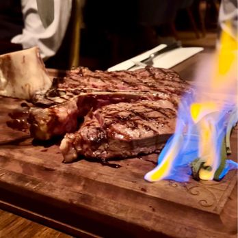 Doris Metropolitan - Porterhouse - Steakhouses Near Me - Houston, Texas Doris Metropolitan - Porterhouse - Steakhouses Near Me - Houston, Texas