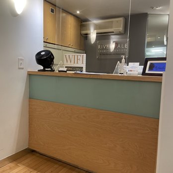 Riverdale Cosmetic Dentists - Front desk - Cosmetic Dentists Near Me - The Bronx, New York Riverdale Cosmetic Dentists - Front desk - Cosmetic Dentists Near Me - The Bronx, New York