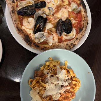 Gioia Eat - Tagliatelle Alla Bolognese and Seafood Pizza - Italian Near Me - Hallandale Beach, Florida Gioia Eat - Tagliatelle Alla Bolognese and Seafood Pizza - Italian Near Me - Hallandale Beach, Florida
