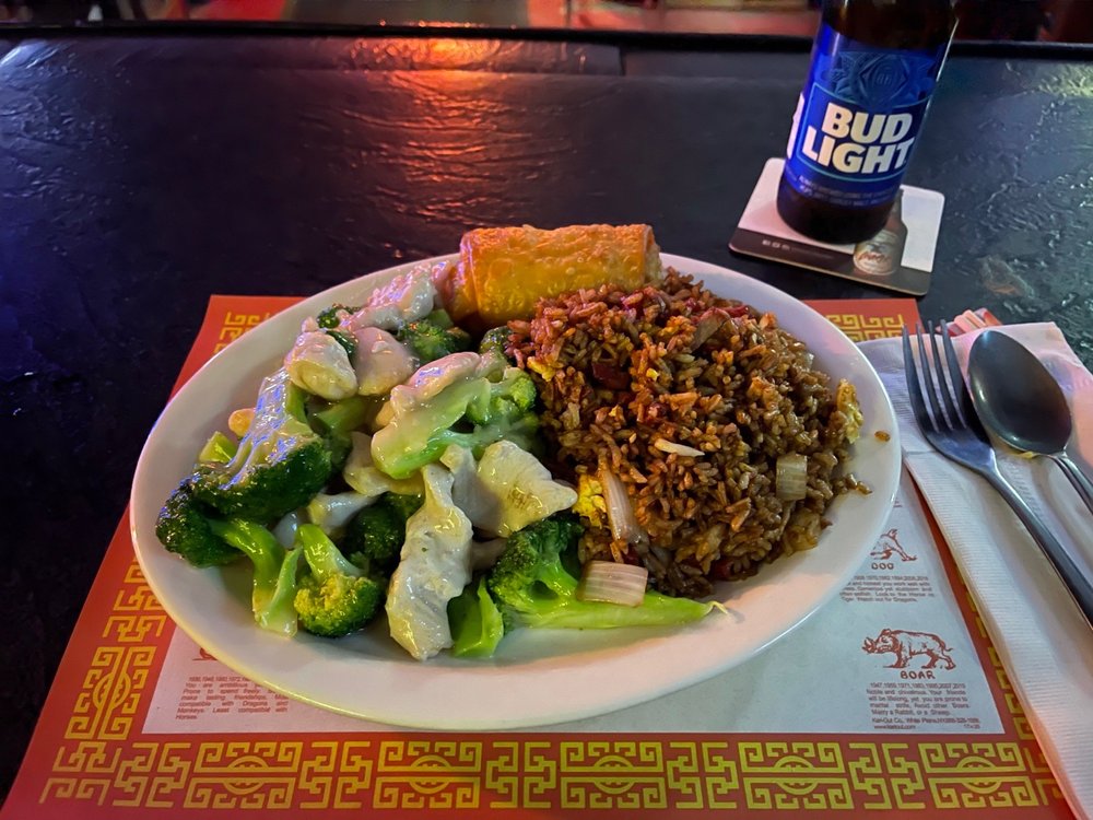 GOLDEN LEAF CHINESE RESTAURANT with reviews Updated September 2024