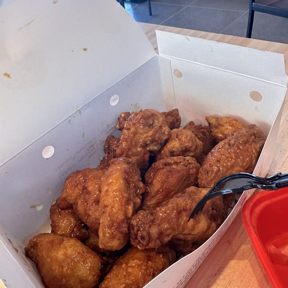 Soy garlic 20 piece wings Soy garlic 20 piece wings