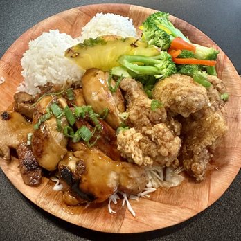 Pineapple Grill  - Mixed plate of teriyaki chicken and crispy garlic chicken with rice and veggies - Hawaiian Near Me - Hurst, Texas