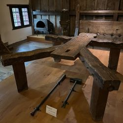 Prince William V - Torture devices