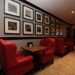 North Bar & Grill