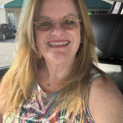 Cuts by US - Fresh Haircut by Bridget