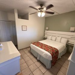 The Palms Resort - From 5.28.2025. Room 216.