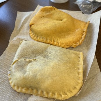 Mo'Bay Island Cuisine - Beef and chicken patties - Caribbean Near Me - Pooler, Georgia Mo'Bay Island Cuisine - Beef and chicken patties - Caribbean Near Me - Pooler, Georgia