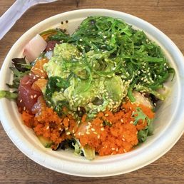 Crazy poke bowl