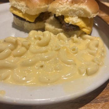 Cracker Barrel Old Country Store - American Near Me - Brooklyn, Ohio Cracker Barrel Old Country Store - American Near Me - Brooklyn, Ohio