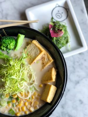 Harumama Noodles + Buns (Little Italy) by null
