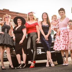 Gearhead Curios - Pin Ups on 66 Photo Shoot