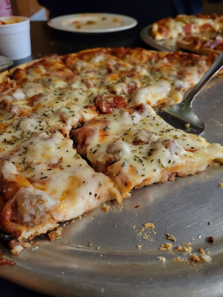 Alfano's Pizza of Ottawa Logo