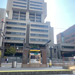 East Bank Light Rail Station - East Bank Station