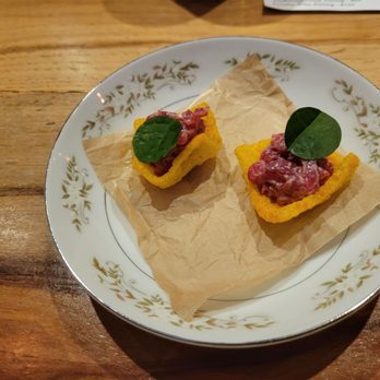 Barley Swine - Complimentary tartare and taro chip - New American Near Me - Austin, Texas