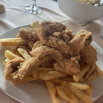 The Roof - Chicken tenders - Lounges Near Me - Sugar Land, Texas