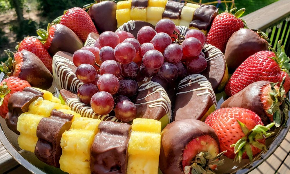 EDIBLE ARRANGEMENTS Updated October 2024 19 Photos 84 Summit Ave