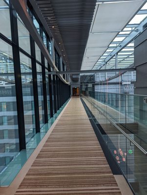 Hilton Garden Inn Frankfurt Airport by null