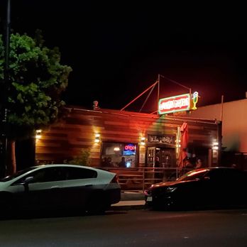 Marvin Gardens - Outside - American Near Me - Belmont, California Marvin Gardens - Outside - American Near Me - Belmont, California