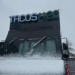 Tacos 420 - The truck