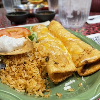 Los Dos Molinos - Los Dos Flautas Dinner - Mexican Near Me - Mesa, Arizona Los Dos Molinos - Los Dos Flautas Dinner - Mexican Near Me - Mesa, Arizona