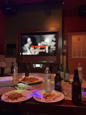 Happy Karaoke by null