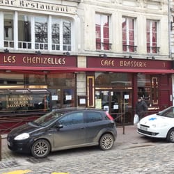 Les Chenizelles