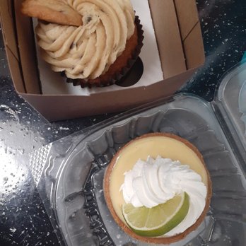 Amaretti Desserts - Keylime pie & Cookie Dough cupcake - Desserts Near Me - Jacksonville, Florida Amaretti Desserts - Keylime pie & Cookie Dough cupcake - Desserts Near Me - Jacksonville, Florida