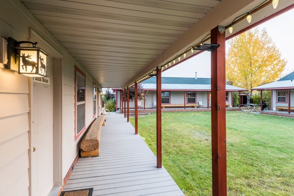 Pinedale Cozy Cabins by null