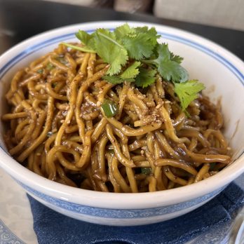 LSXO - garlic noodle - Vietnamese Near Me - Huntington Beach, California LSXO - garlic noodle - Vietnamese Near Me - Huntington Beach, California