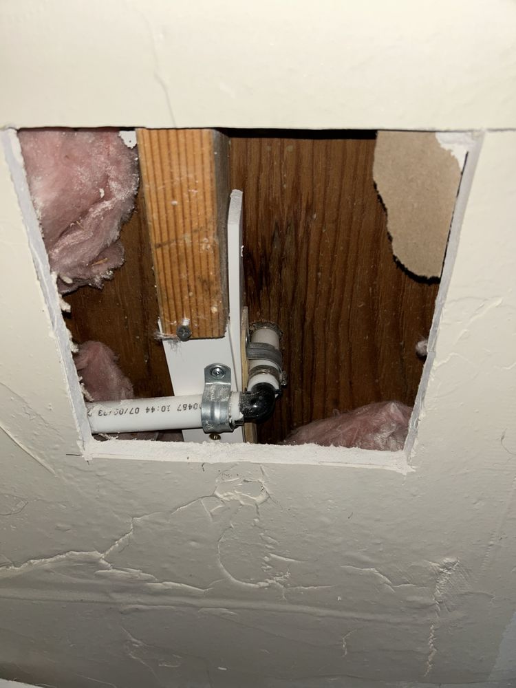 Slide of 1 Up Plumbing Services