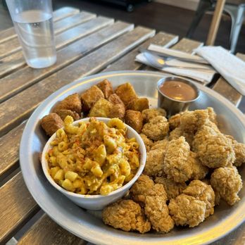 Dirty Lettuce - Popcorn Chicken Plate (sides: eggplant & Cajun Mac and Cheeze) - Vegan Near Me - Portland, Oregon Dirty Lettuce - Popcorn Chicken Plate (sides: eggplant & Cajun Mac and Cheeze) - Vegan Near Me - Portland, Oregon