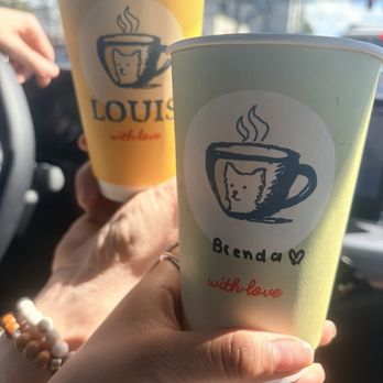 Louis Coffee Bar - Sober Sangria Louis Latte - Coffee & Tea Near Me - Los Angeles, California